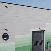 Fertigungshalle inklusive Hallenkran mit Kranbahnschiene für Muehlhause von Schreiber Stahlbau gebaut